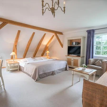 Geldernhaus Garni 3*